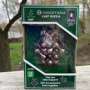⚜️Hanayama Cast Puzzle Dot Level 2! NWT!